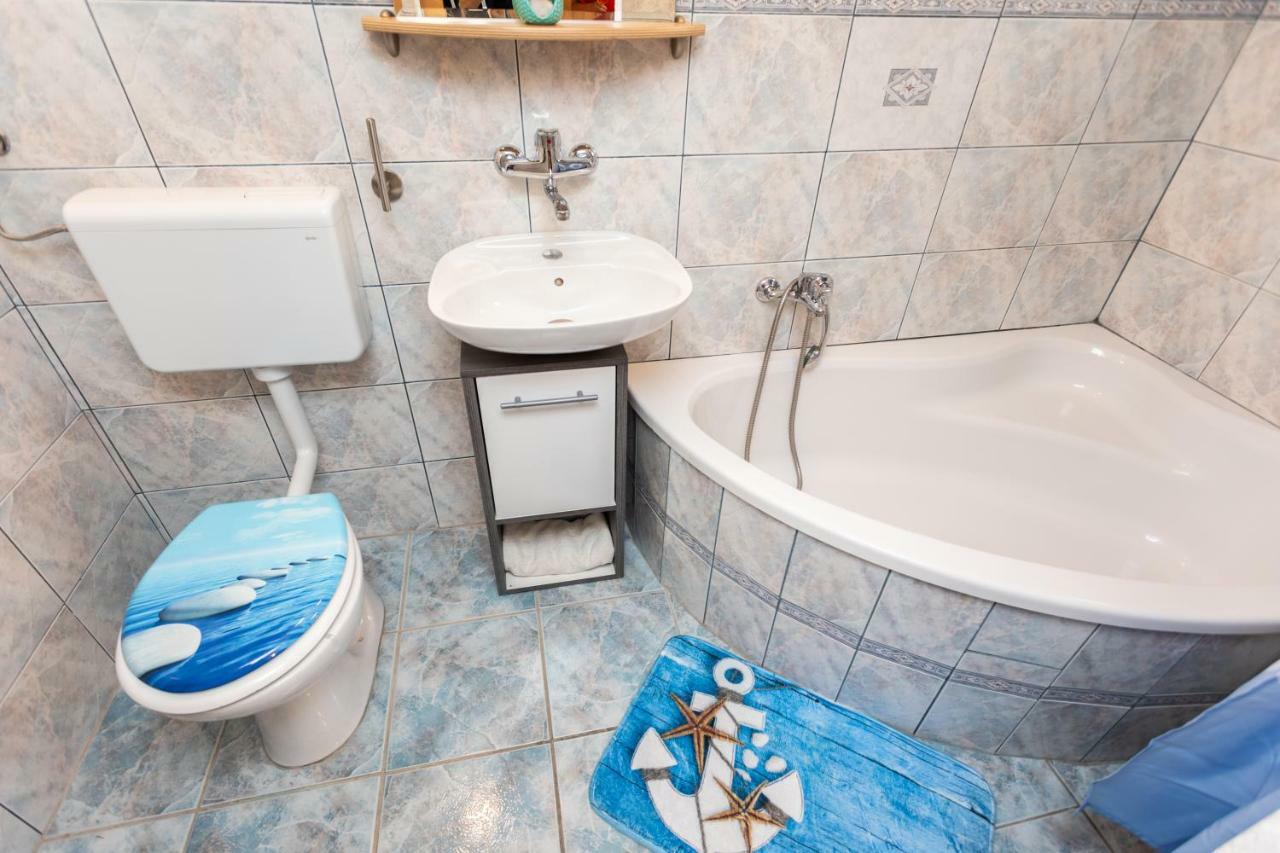 Apartman Verbenia Врбник Екстер'єр фото