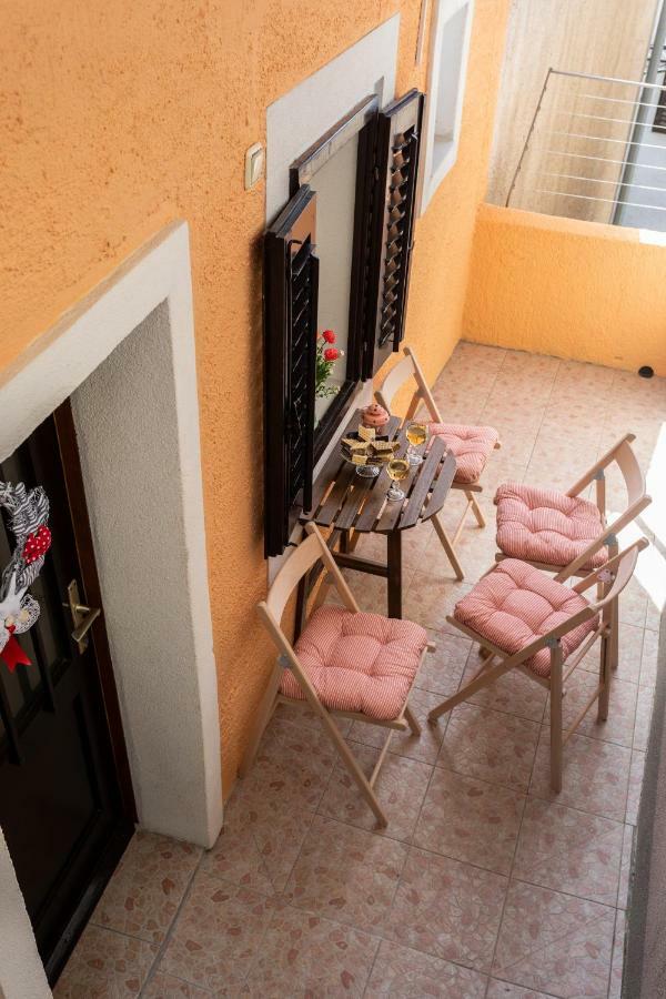 Apartman Verbenia Врбник Екстер'єр фото